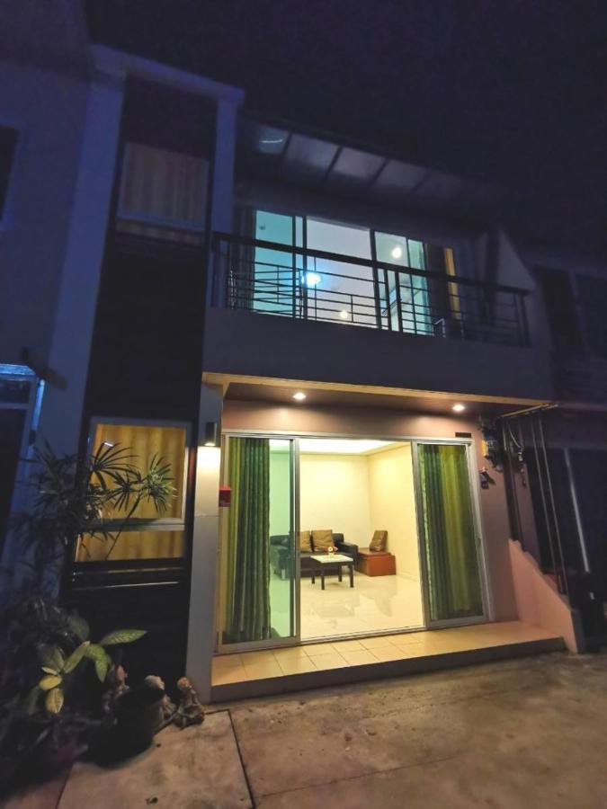 Pon House Chalong Exterior foto