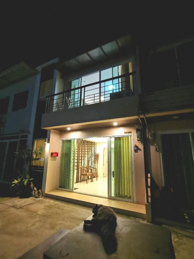 Pon House Chalong Exterior foto